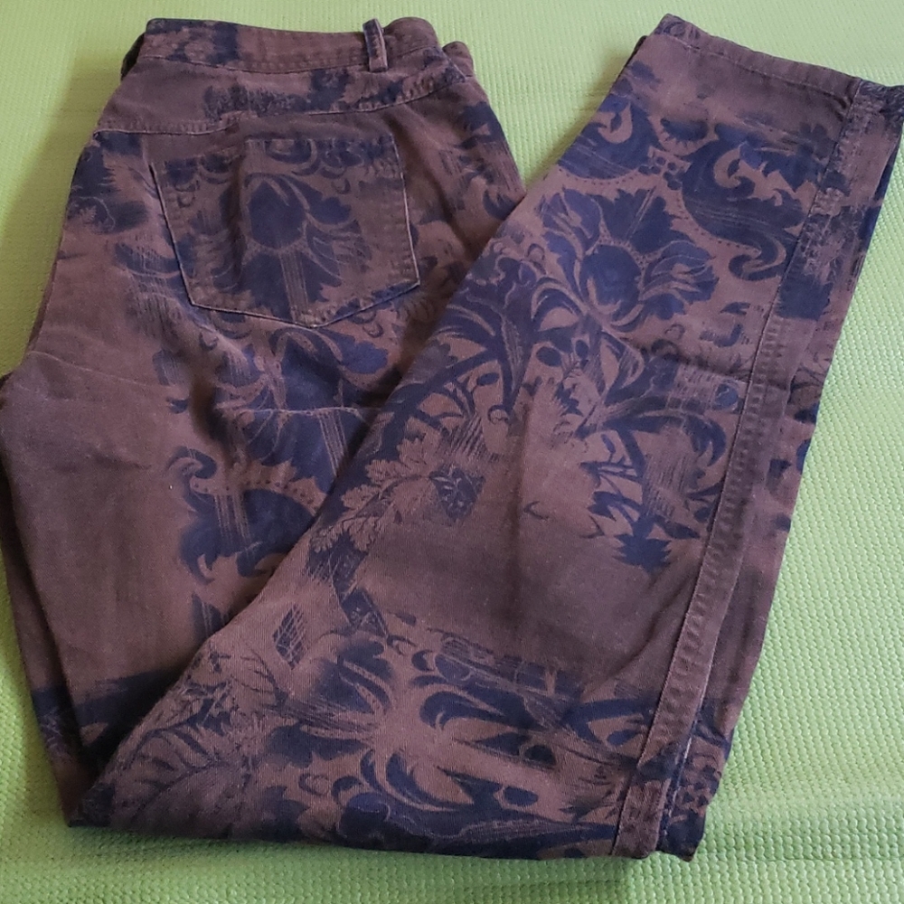 Brown pant # design